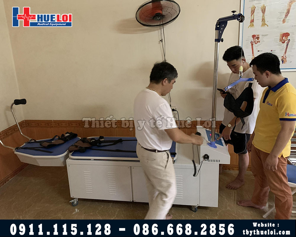 mua giường kéo giãn cột sống uy tín